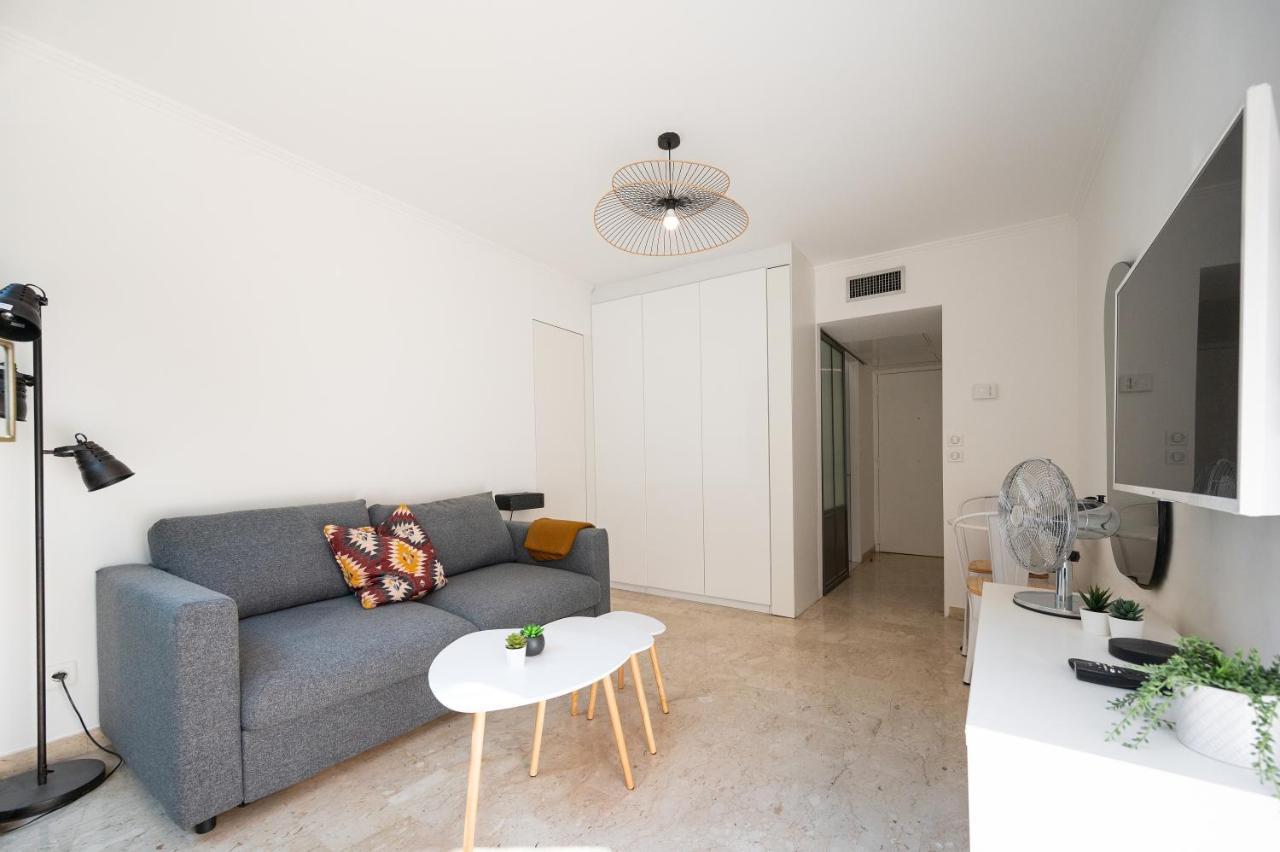 Superbe Proche De La Apartment